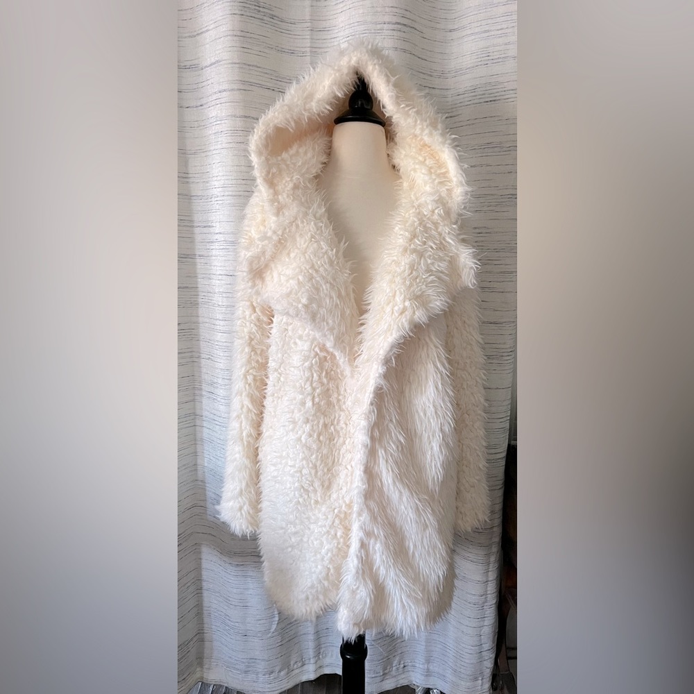 Ivory fuzzy jacket